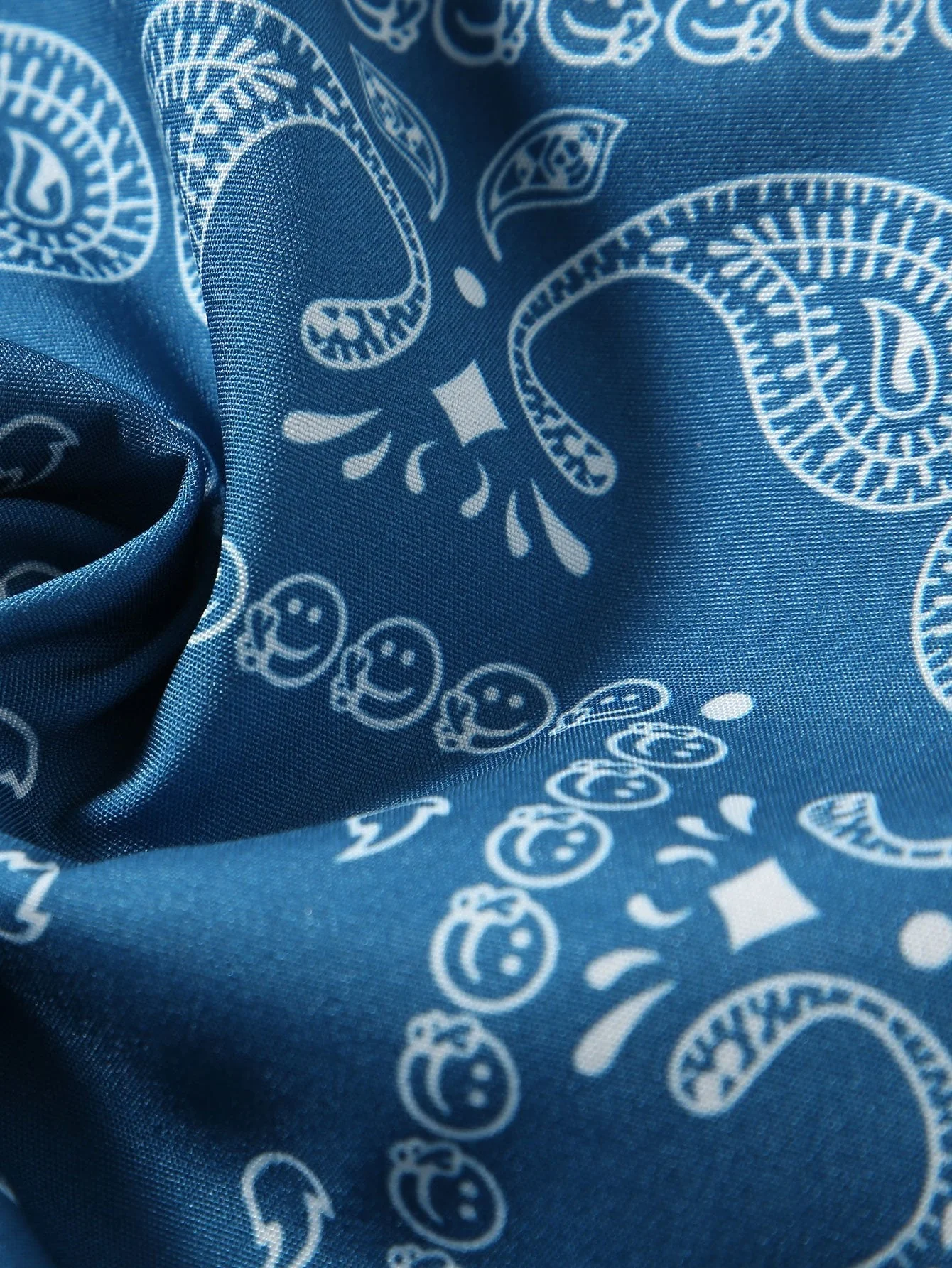 Eloy | Paisley Print Shorts - Image 3