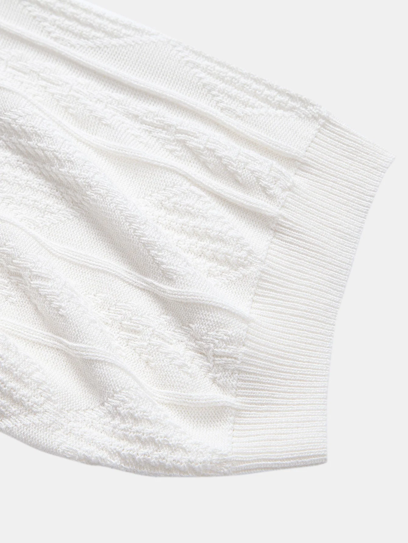 hola Geometric Jacquard Polo Shirt & Slim Fit Tapered Pants - Image 12