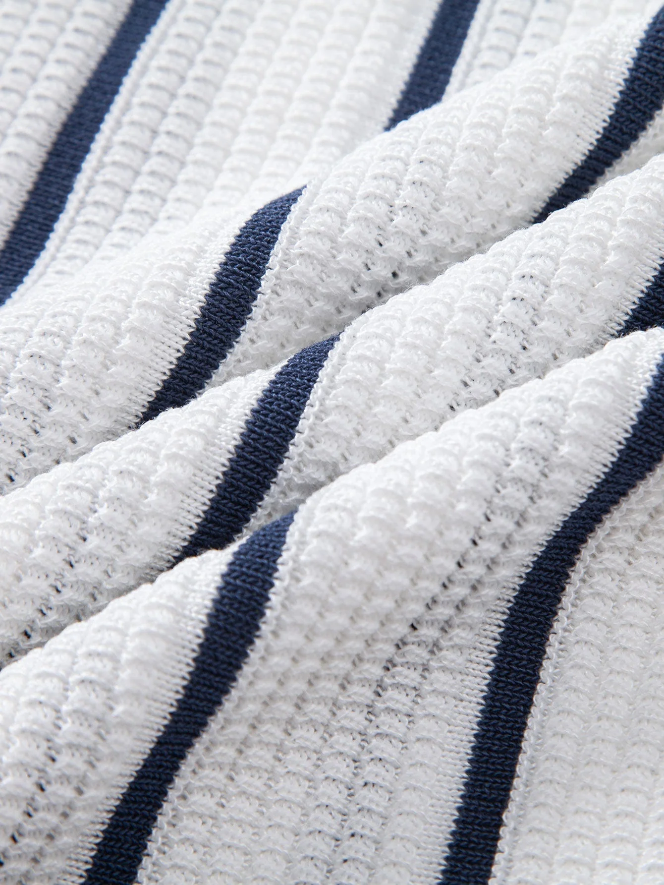 hola Striped knit shirt with buttons & straight linen pants - Image 9